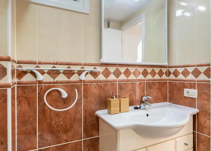 Exclusive Sea Views Villamar - Big Terrace & Pool Costa Adeje (Tenerife)