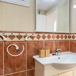 Exclusive Sea Views Villamar - Big Terrace & Pool אדחה