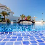 Exclusive Sea Views Villamar - Big Terrace & Pool * אדחה
