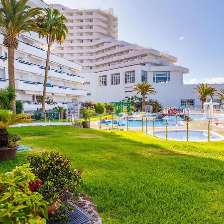 Exclusive Sea Views Villamar - Big Terrace & Pool דירה
